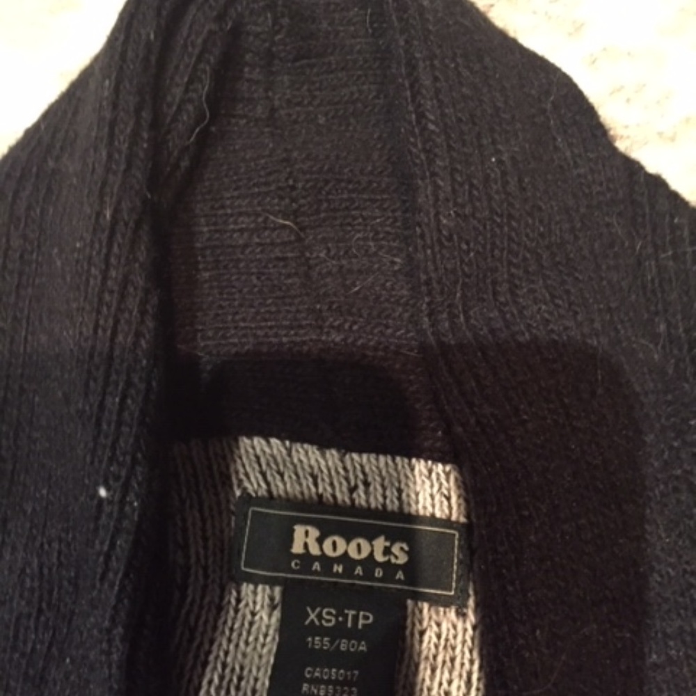 Sweater - Picture 2 of 2